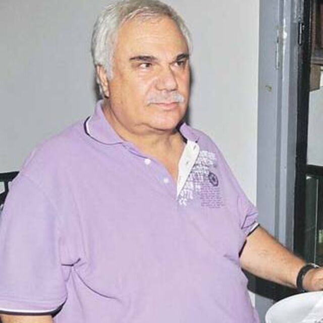 Ehliyetine kavuştu
