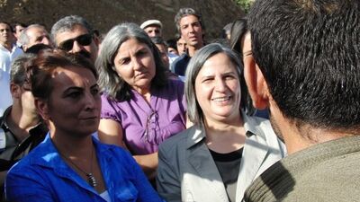 PKK'dan BDP'li vekillere kimlik kontrolü