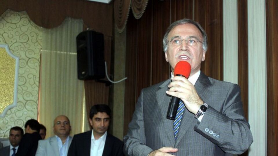 Şahin'den İstiklal Marşı eleştirisi