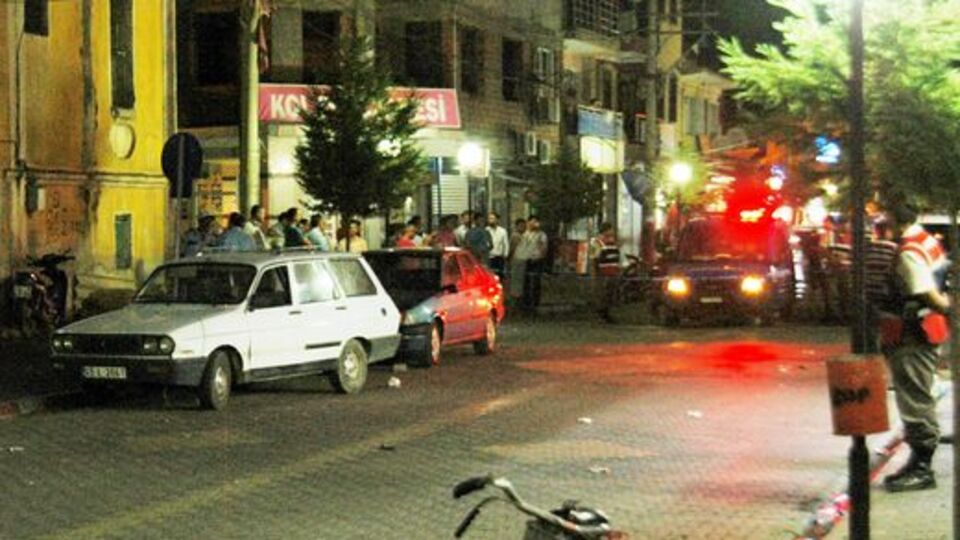 Halk korkudan sokağa çıkamadı!