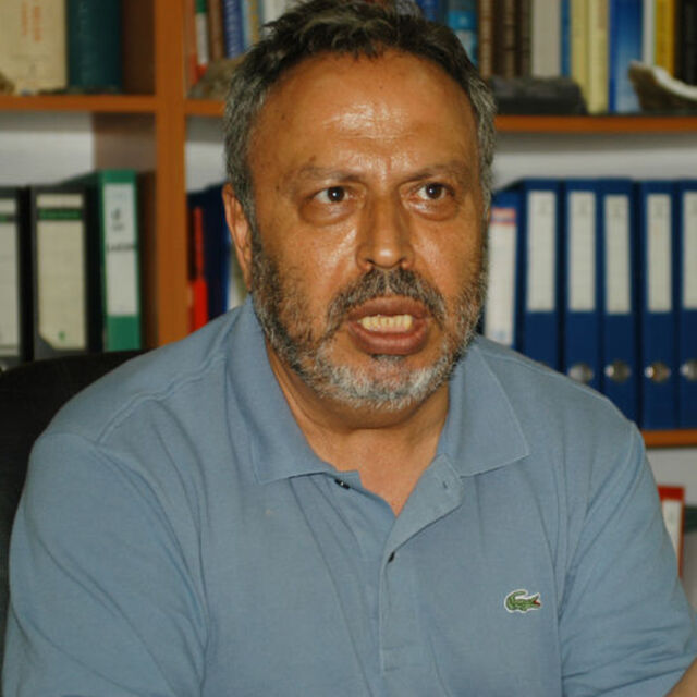 Baskı ve cebir ile istifa iddiası
