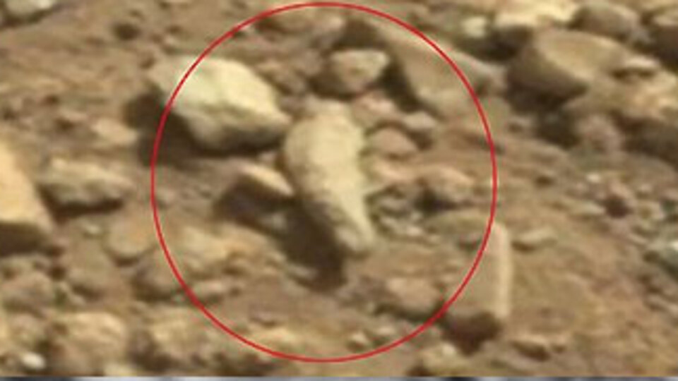 Mars fotoğrafında gizemli keşif!