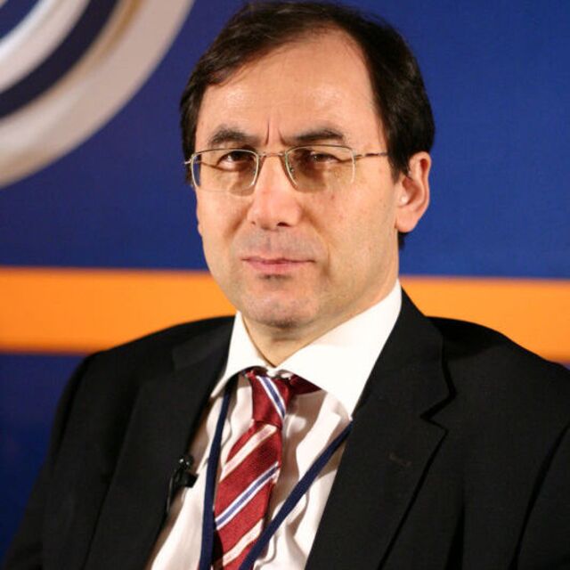 Kanserle savaşmak için Türk doktoru seçtiler