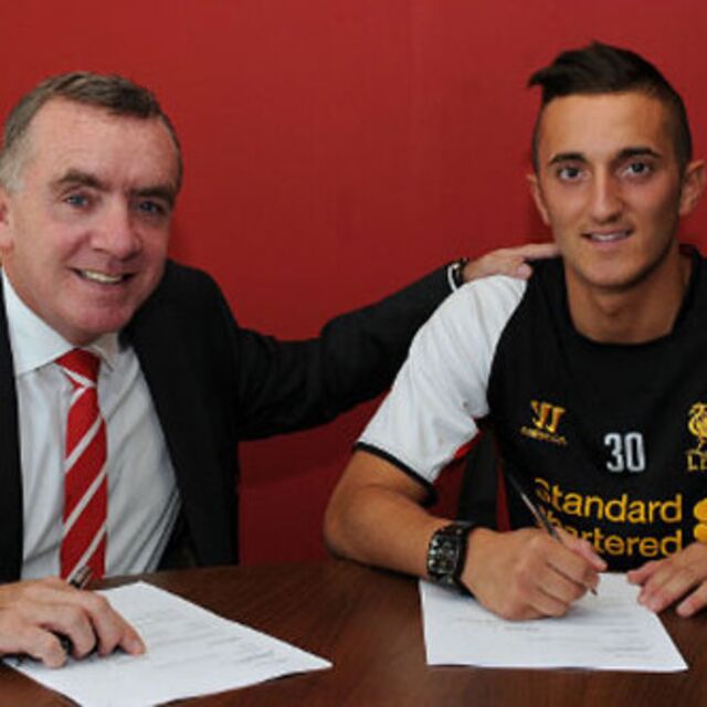 Bir Türk daha Liverpool'da!