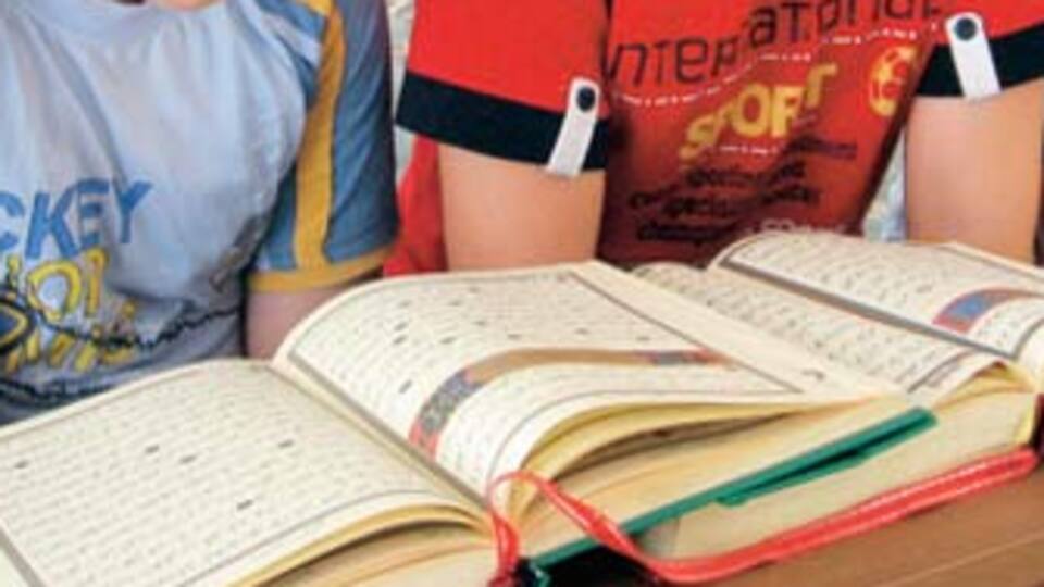Sınıfta koro halinde Kur'an okunacak
