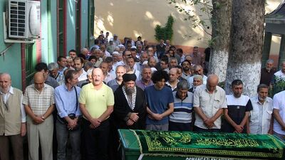 Mirzabeyoğlu'nun babası toprağa verildi
