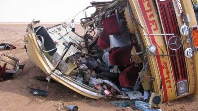 İran'da trafik fazciası: 19 ölü