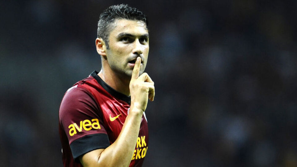 Burak kimi kastetti!