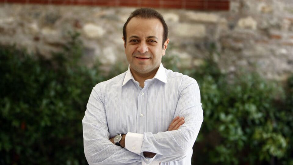Bağış'ın davetine cevap geldi