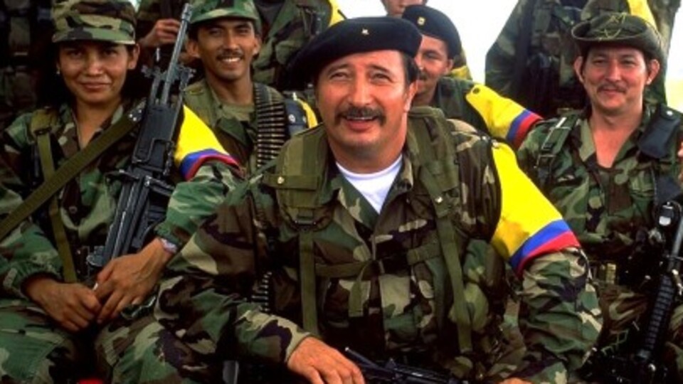 Kolombiya FARC ile masaya oturuyor