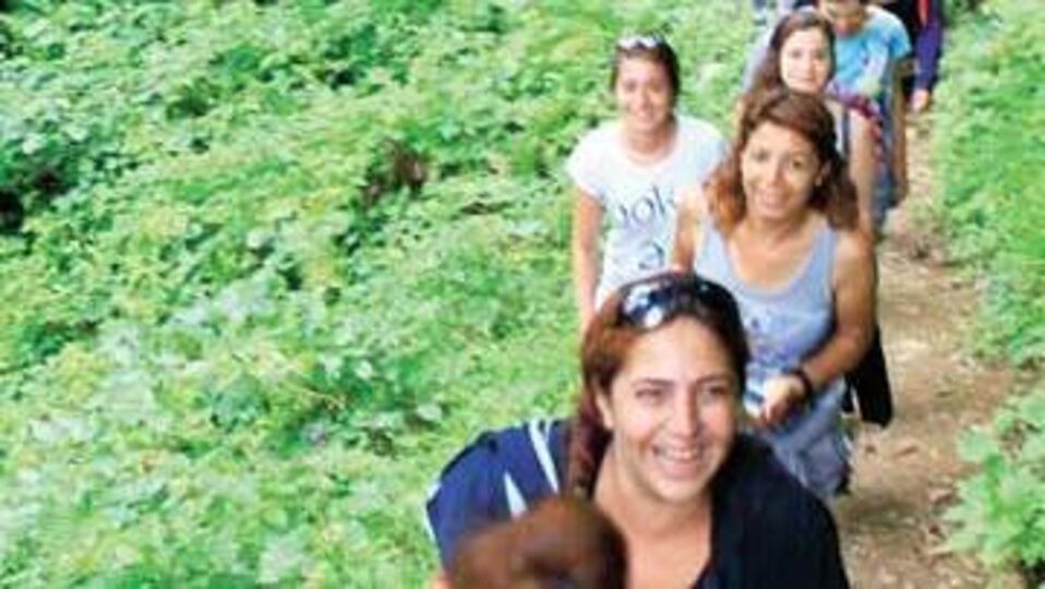Çekim için dağa tırmandılar