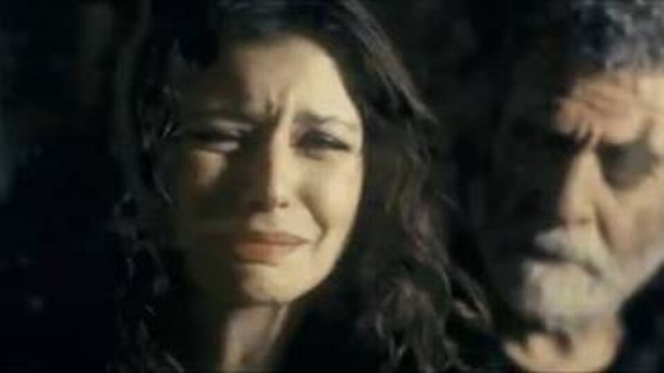 Beren'e sille tokat dayak!