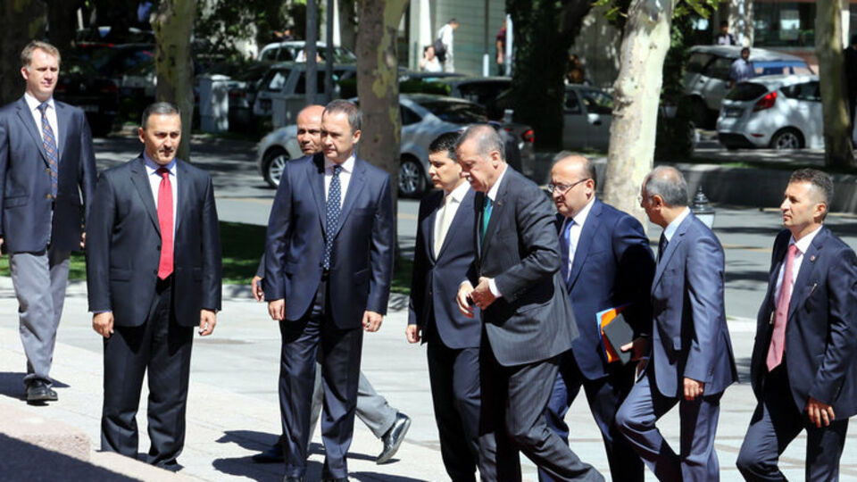 Başbakan'ı kim koruyor?