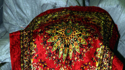 Aslında göründüğü gibi değil!