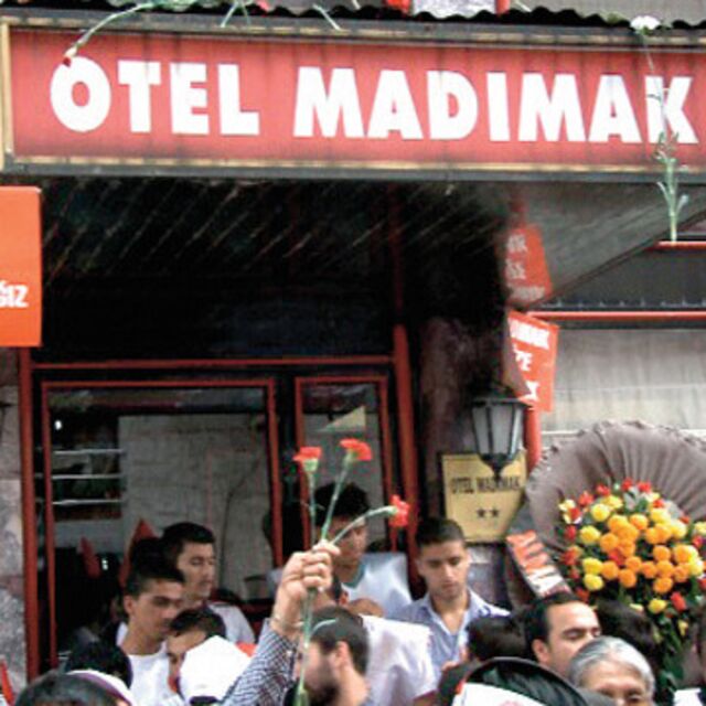 'Menekşe'den Önce' Altın Portakal'da