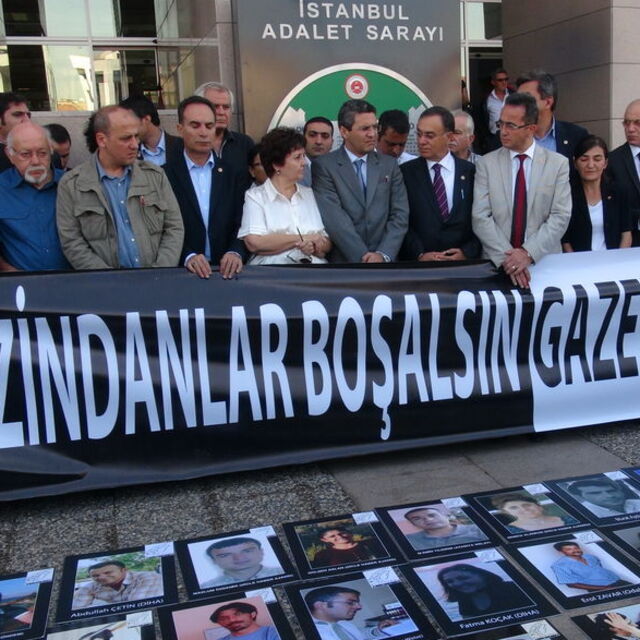 Oda TV için kalem bıraktılar