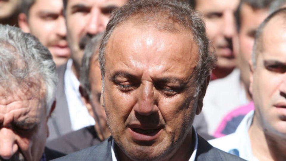 Sırrı Sakık'ın acı günü!