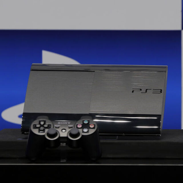 PS3 artık daha hafif ve daha ince!