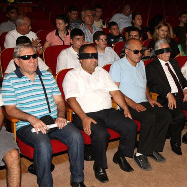 Altın Koza'da gözlere siyah kurdele bağlandı