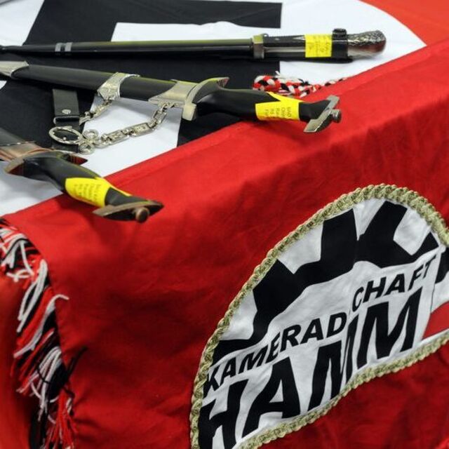 Neonazilerin fişleme merkezi açıldı