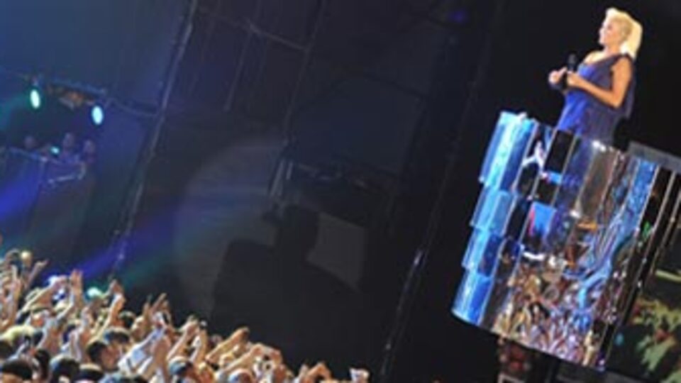 "Ben asker kızıyım"