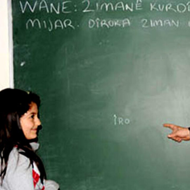 Kürtçe son sırada