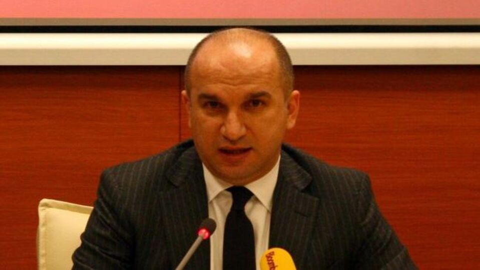 Toroslar ve AYEDAŞ'ta ilana çıkıyoruz