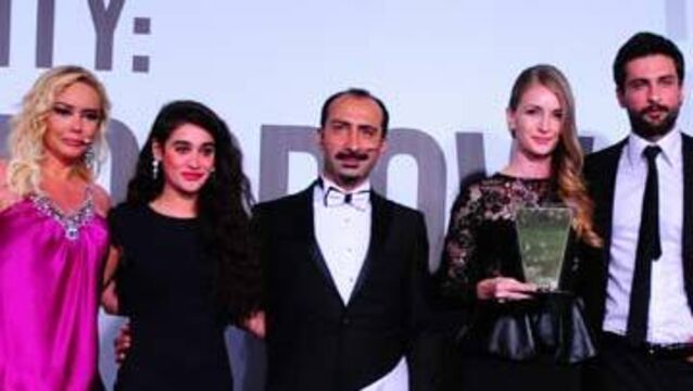 Hayat Devam Ediyor'a ödül