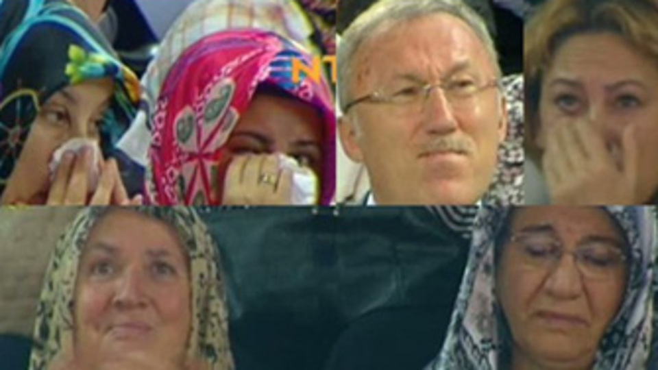 Erdoğan'dan ağlatan şiir