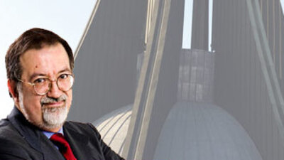 Fatih'in ve daha iki padişahın mezarını açmak gerekir