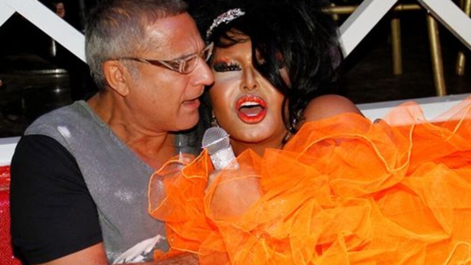 Zalimin zulmünü birlikte söylediler