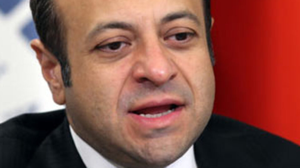 "İstesek Suriye'yi birkaç saat içinde yerle bir ederiz"