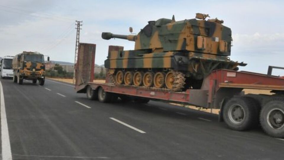 'Fırtına obüsler' sınırda!