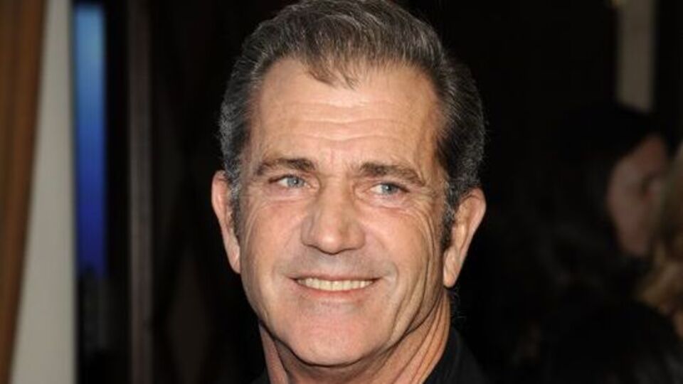 Memati'nin rol arkadaşı Mel Gibson!
