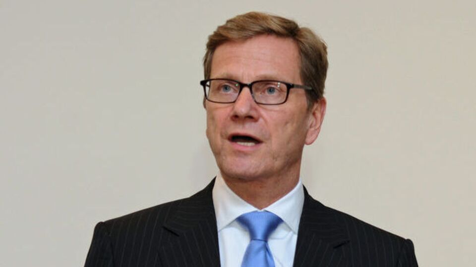 İran'a yaptırım baskısı