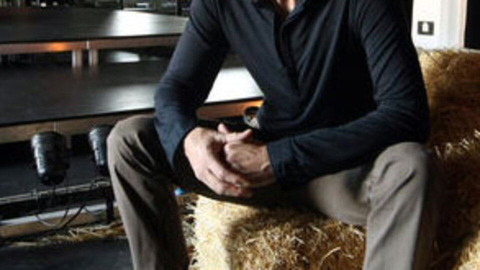 Behzat'ın yalın hali Erdal B.