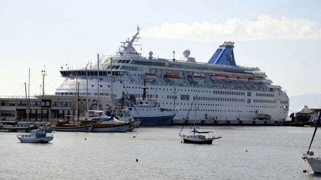 Malta bayraklı "Thomson Majesty" Bodrum'da!