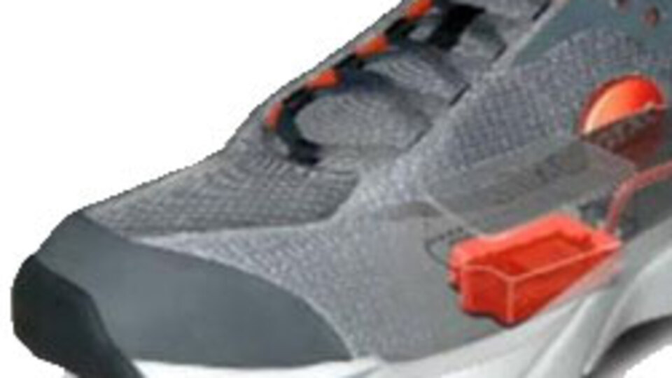 Alzheimer'lılara özel ayakkabı!