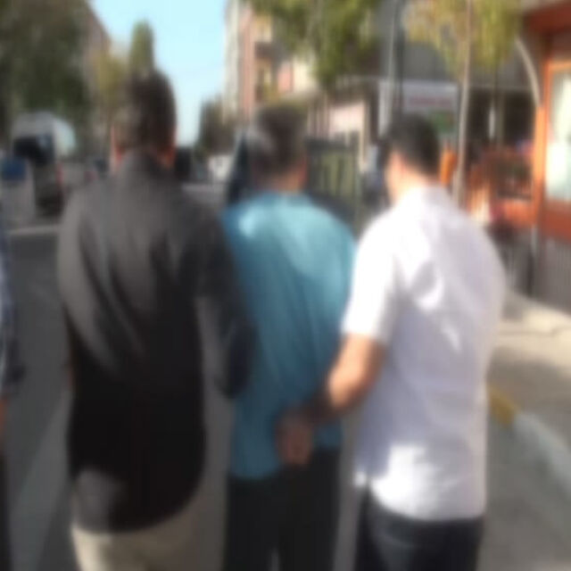 'O öğretmen' yakalandı!