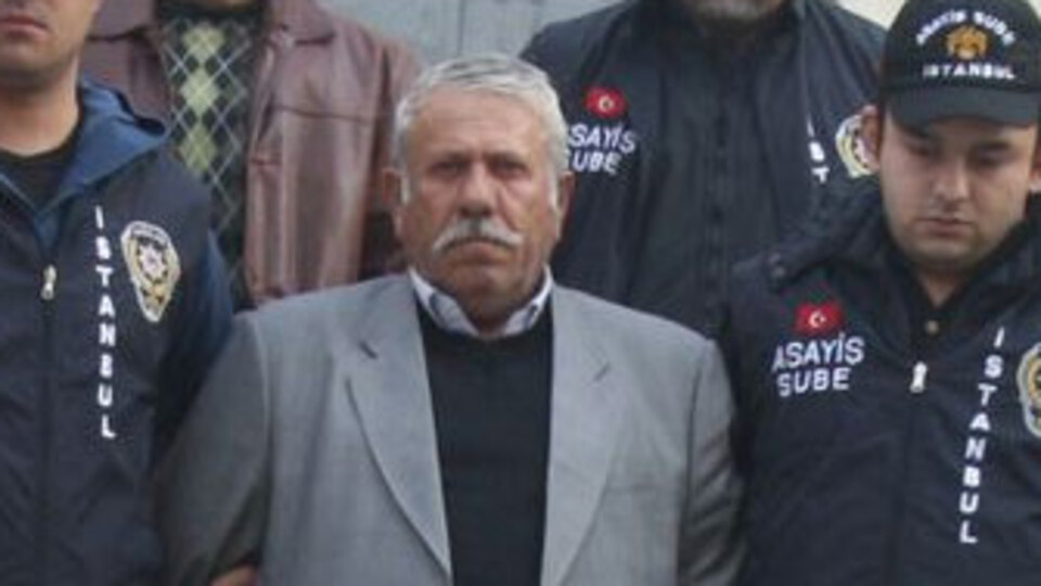 "Al kızını kerhaneye götür!"