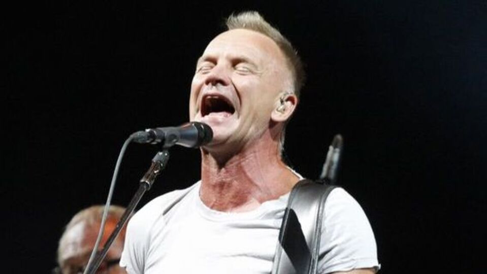 Sting konser mekanını değiştirdi