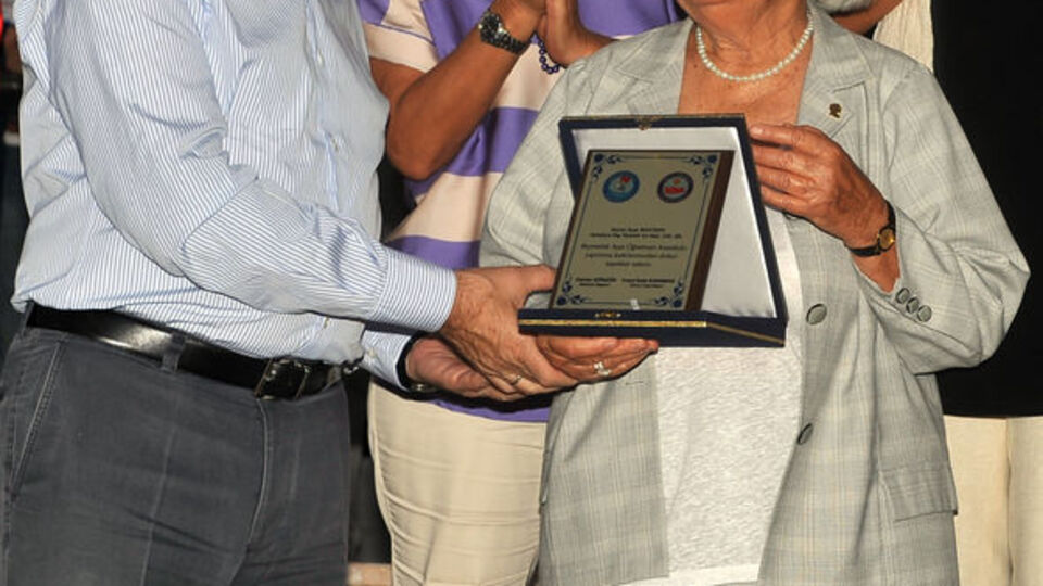 ''Öğretmenler Ata'sını seven gençler yetiştirsin''