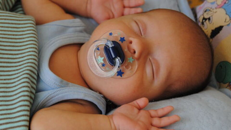 "Yeni doğan bebeğinize zeka testi yaptırın"