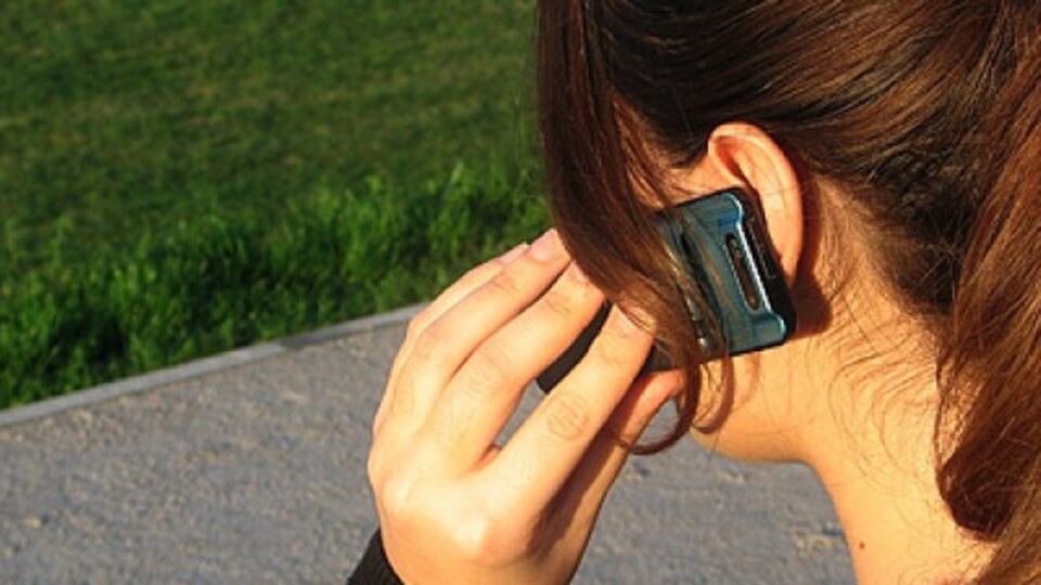 Kocasına yanlış SMS atan kadın öldü