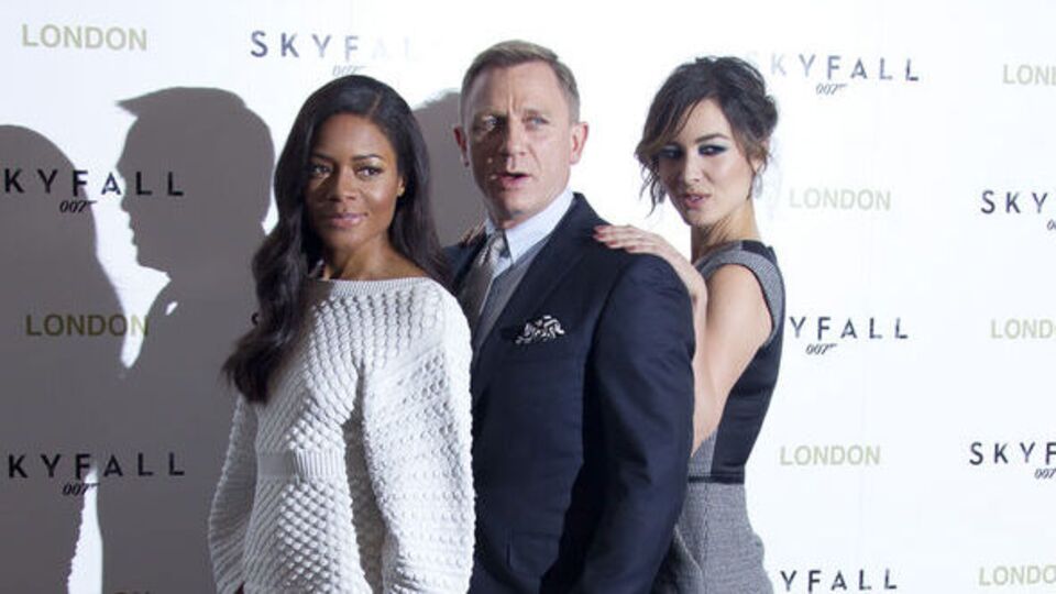 007 James Bond nihayet perdede!