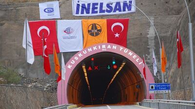 Doğu'nun en büyük tüneli hizmete açıldı