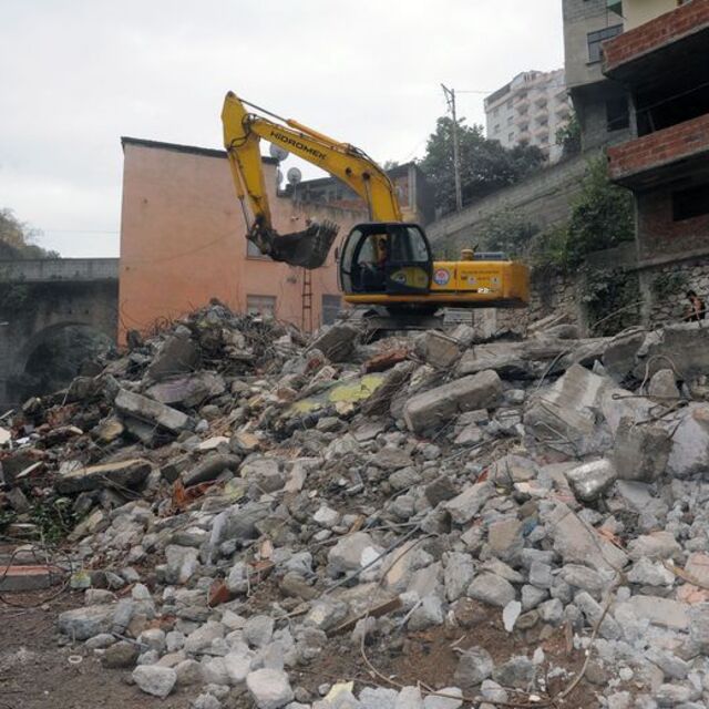Komşuyla anlaşan emsalden kazanacak !
