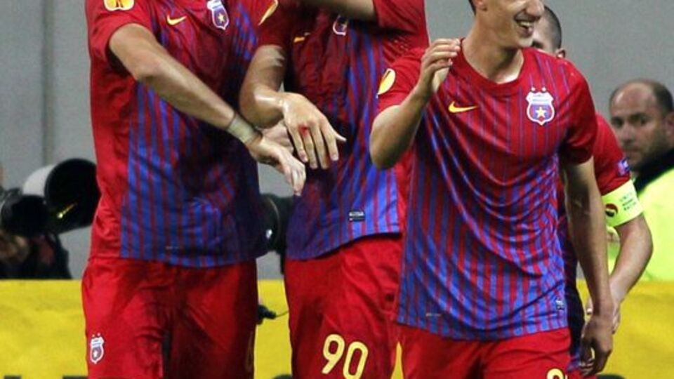 Steaua evinde şans tanımaz!