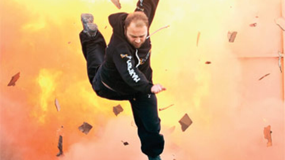 'Binlerce fünye bağladık yüzlerce patlama yaptık'