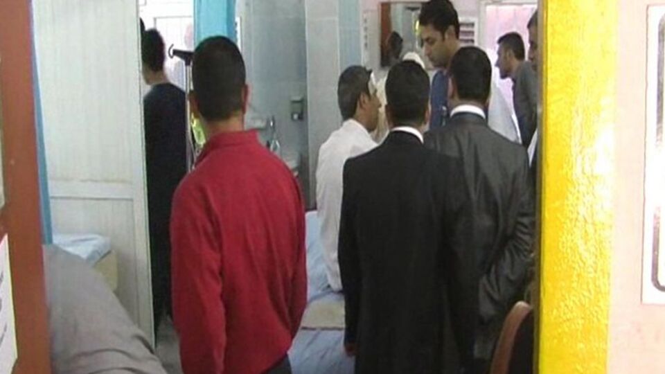 Kutlamadan dönen otobüse saldırı!